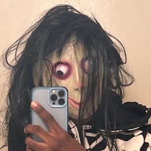 momo mask